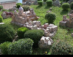 ... a miniature-Capri